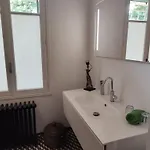 Homestay Bastide Du Chateau