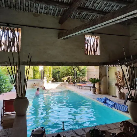 La Bastide Du Chateau Homestay *