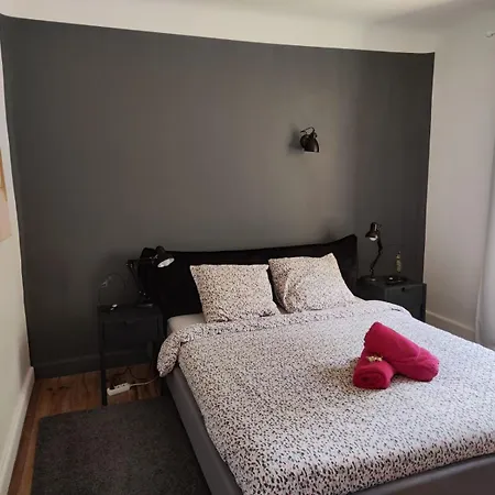 Bastide Du Chateau Homestay *